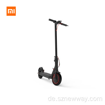 Xiaomi M365 Pro Elektrischer Roller 300W elektrisch angetrieben